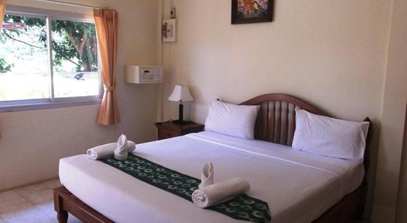 Saver Guesthouse Bãi biển Chaweng Ngoại thất bức ảnh