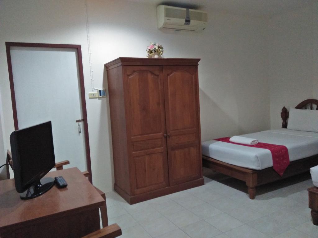 Saver Guesthouse Bãi biển Chaweng Ngoại thất bức ảnh