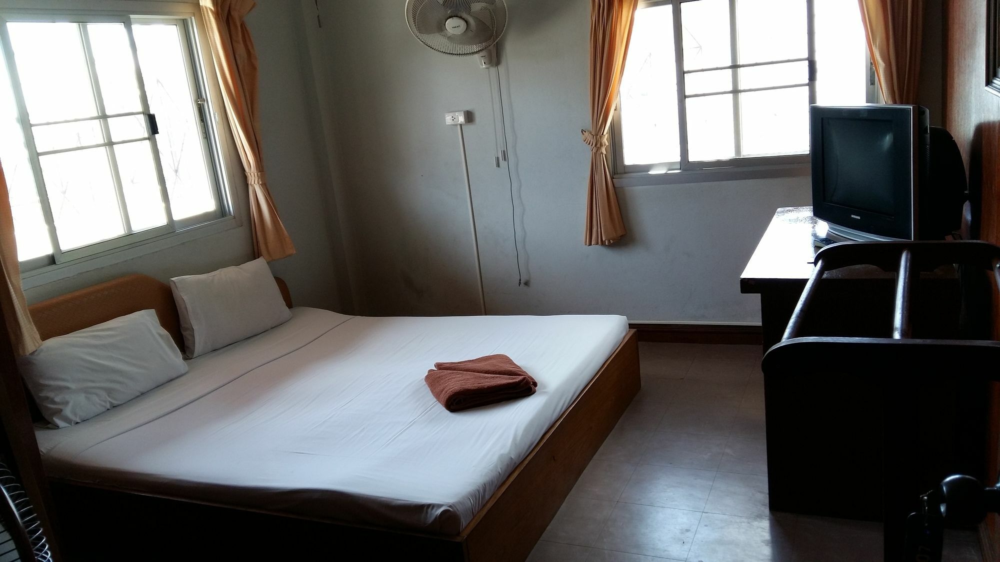 Saver Guesthouse Bãi biển Chaweng Ngoại thất bức ảnh